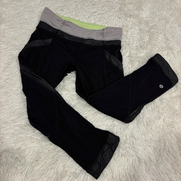 Lululemon Women's Chase Me Crop Cropped II Running Leggings Pants Size 4 - Picture 8 of 15